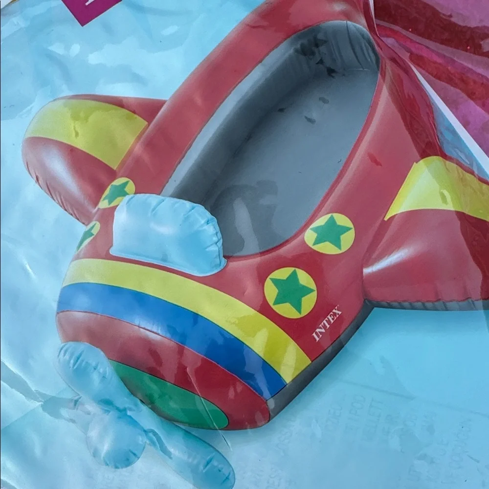 Intex Pool Cruiser Float - Picture 2 of 4